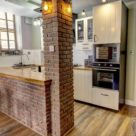 The Old Joiner'S Shop Apartment Whitby Bagian luar foto
